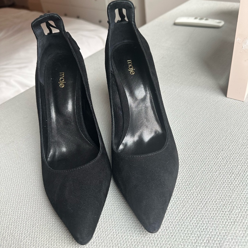 MAJE Suede pumps with fringe detail